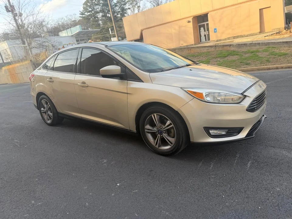 2018 Ford Focus 3rd Gen - Image 3 of 10