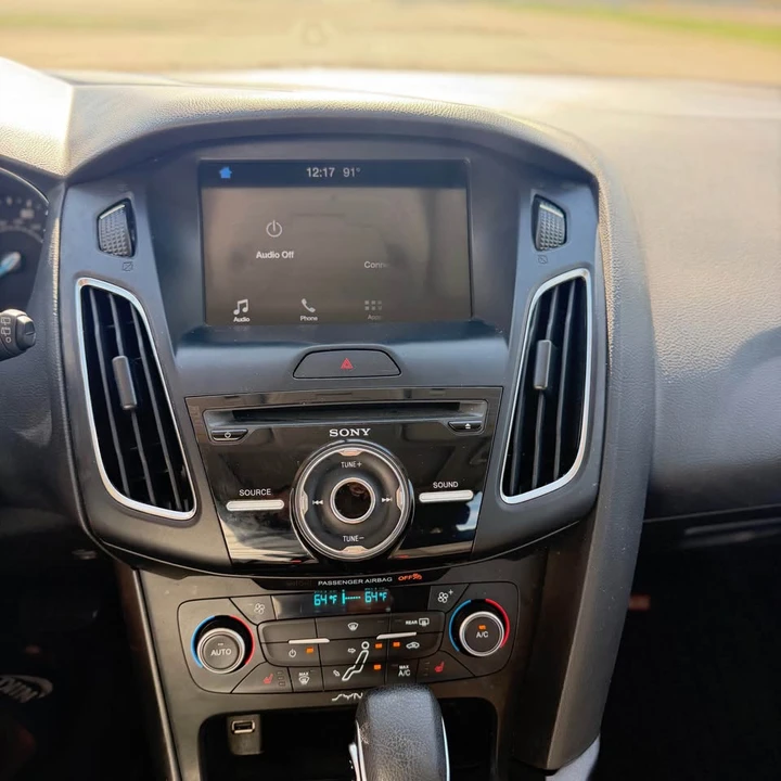 2018 Ford Focus 3rd Gen - Image 15 of 20
