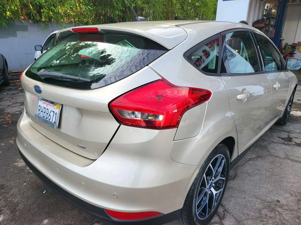 2018 Ford Focus 3rd Gen - Image 2 of 9