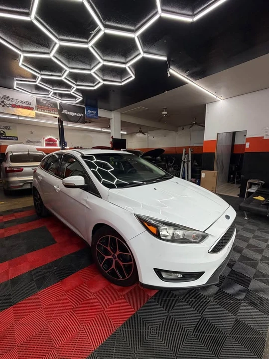 2018 Ford Focus 3rd Gen - Image 5 of 9