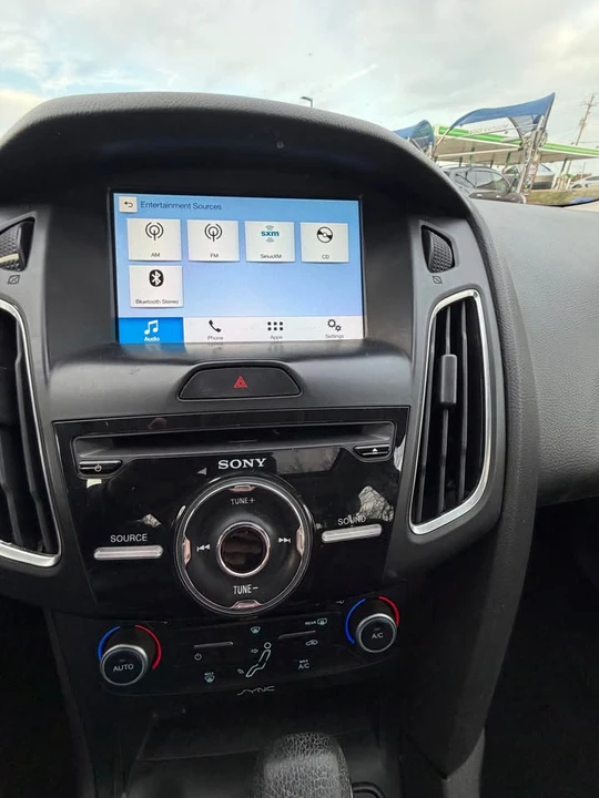 2018 Ford Focus 3rd Gen - Image 12 of 13