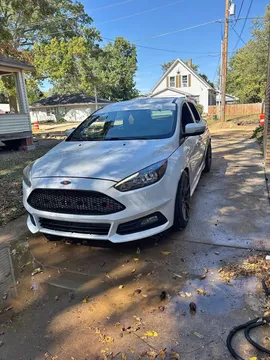 2018 Ford Focus ST