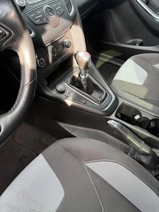 2018 Ford Focus 3rd Gen - Image 10 of 15