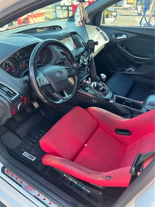 2018 Ford Focus ST 3rd Gen - Image 4 of 6