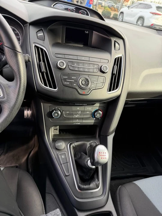 2018 Ford Focus 3rd Gen - Image 5 of 6