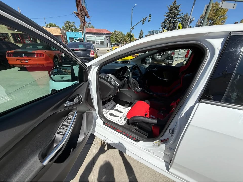 2018 Ford Focus ST 3rd Gen - Image 9 of 16