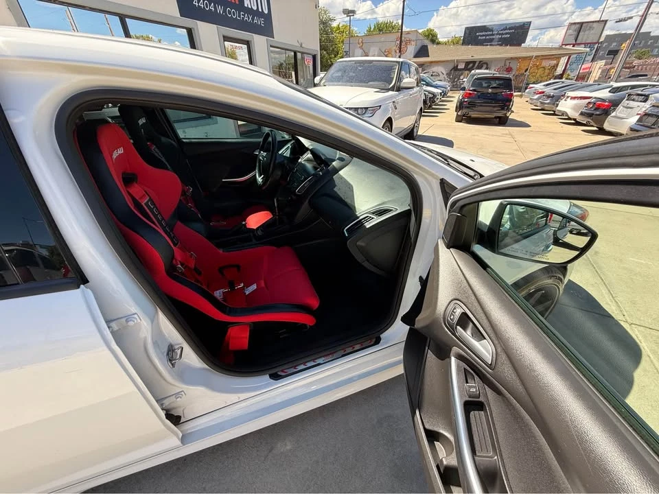 2018 Ford Focus ST 3rd Gen - Image 13 of 16