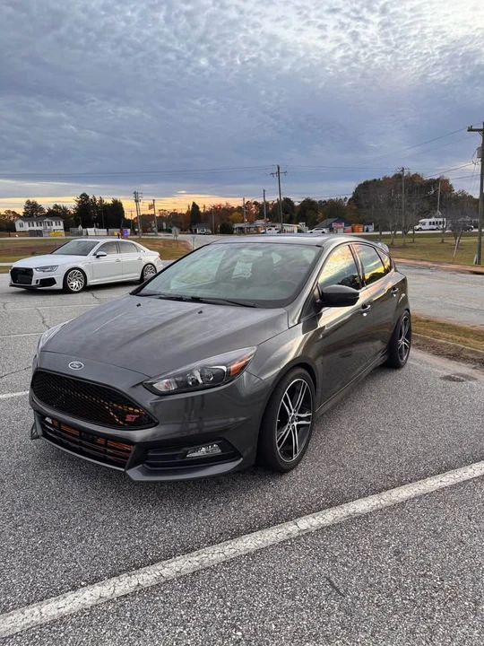2018 Ford Focus 3rd Gen - Image 2 of 12