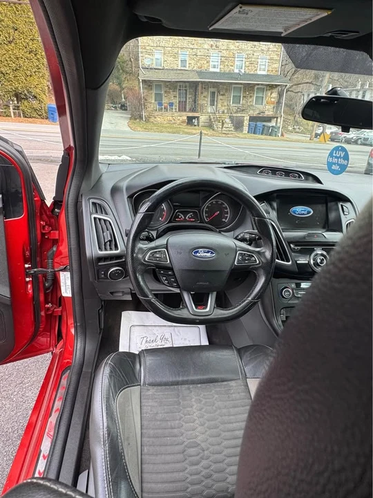 2018 Ford Focus ST 3rd Gen - Image 12 of 15