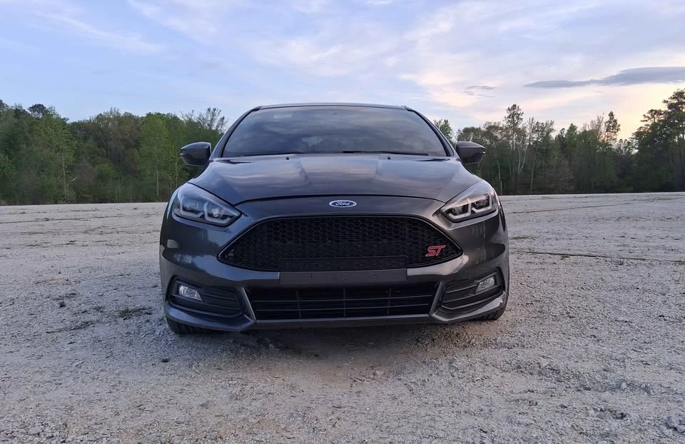 2018 Ford Focus ST 3rd Gen - Image 2 of 15