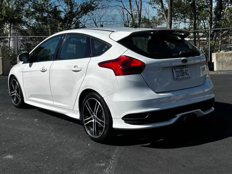2018 Ford Focus ST 3rd Gen - Image 9 of 18