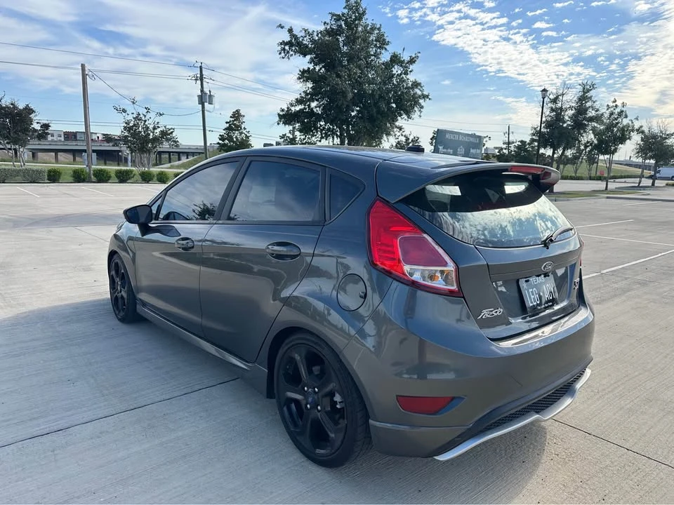 2018 Ford Focus ST 3rd Gen - Image 5 of 19