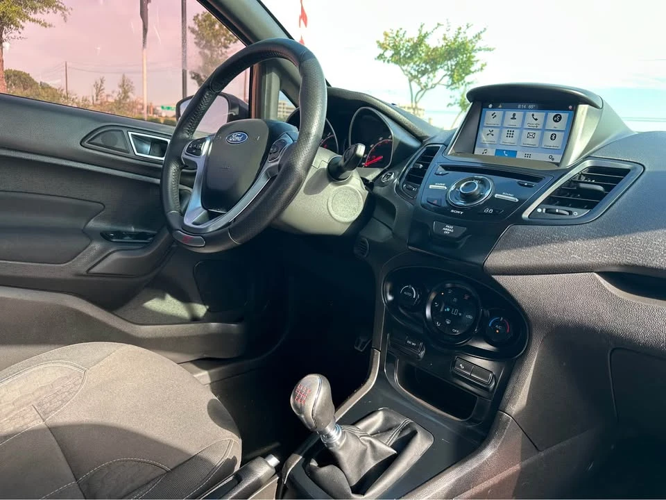 2018 Ford Focus ST 3rd Gen - Image 18 of 19