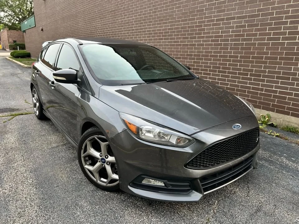 2018 Ford Focus ST 3rd Gen - Image 16 of 19