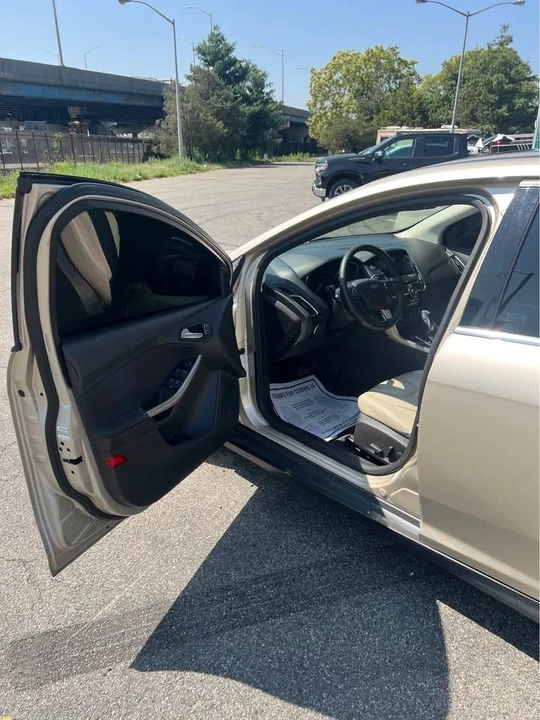 2018 Ford Focus 3rd Gen - Image 11 of 19