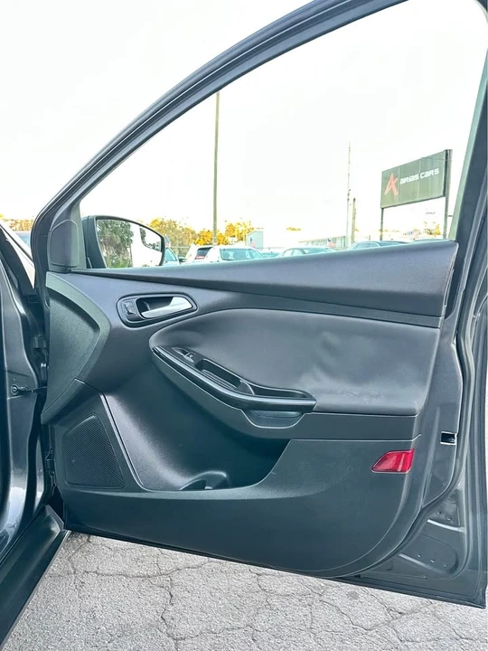 2018 Ford Focus 3rd Gen - Image 8 of 17