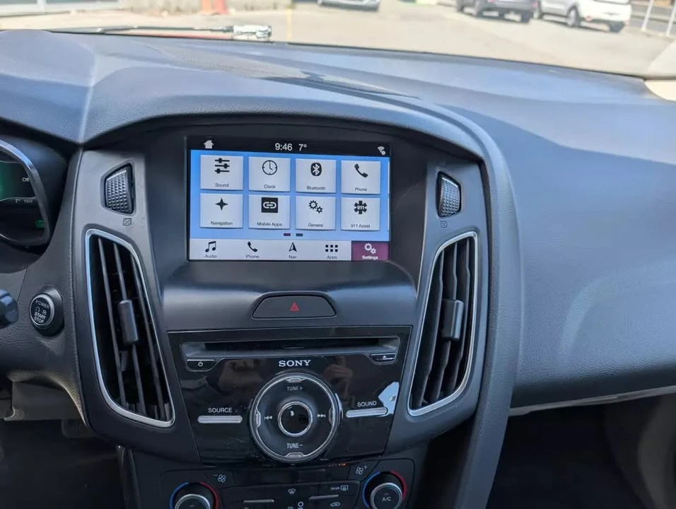 2018 Ford Focus 3rd Gen - Image 16 of 20