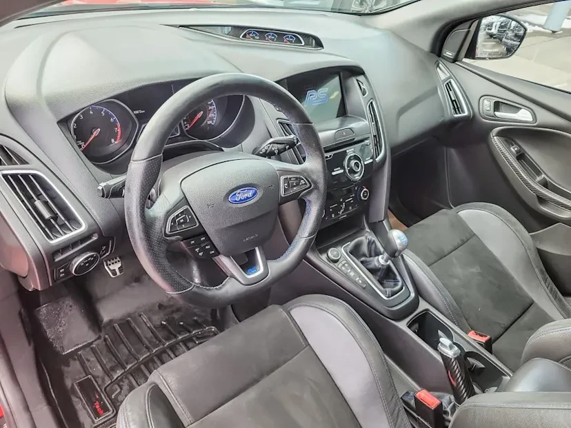2018 Ford Focus RS 3rd Gen - Image 9 of 16