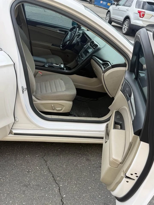2018 Ford Fusion 2nd Gen - Image 11 of 13