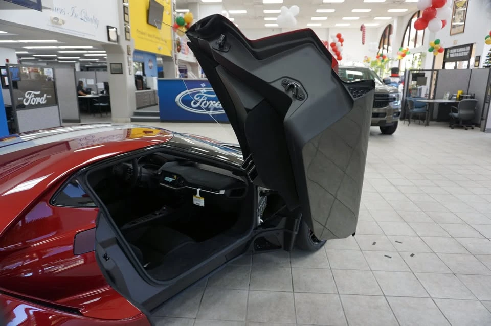 2018 Ford GT 2nd Gen - Image 11 of 17