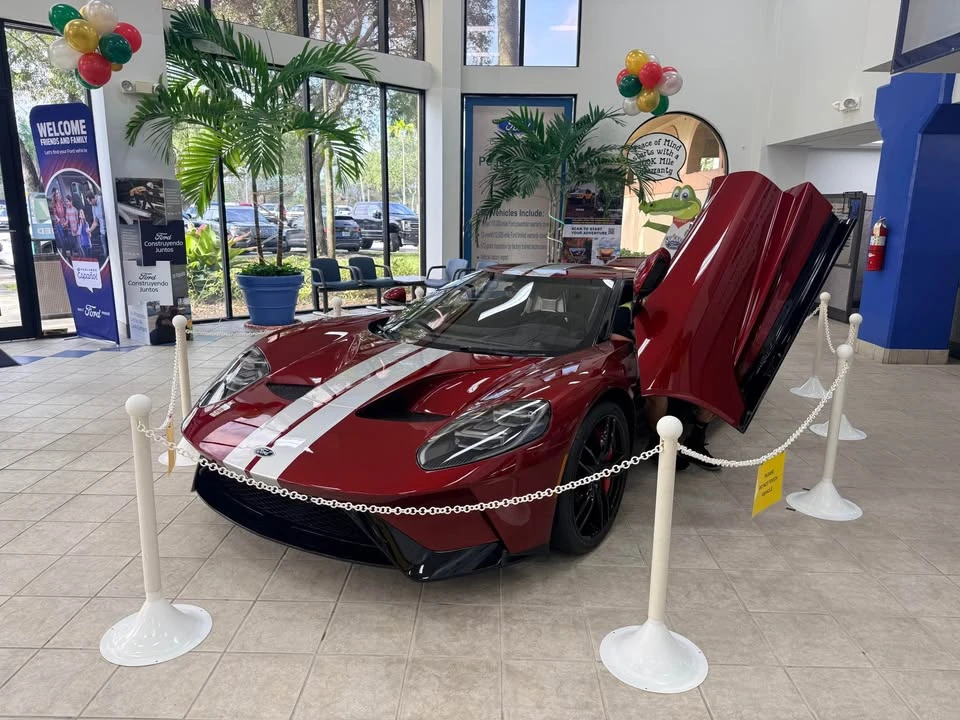 2018 Ford GT 2nd Gen - Image 9 of 10