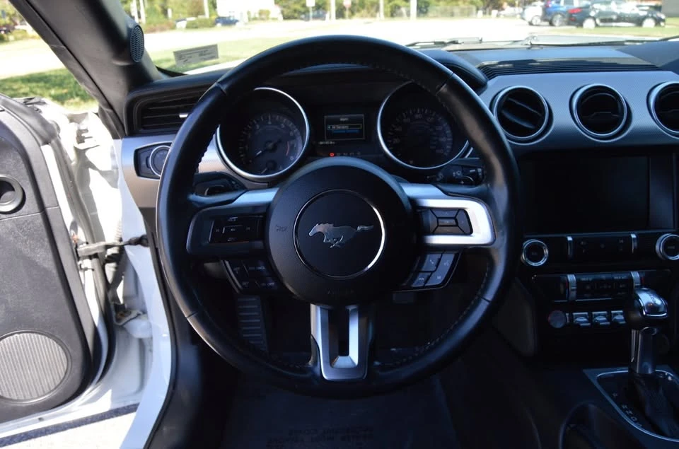 2018 Ford S550 Mustang - Image 10 of 20