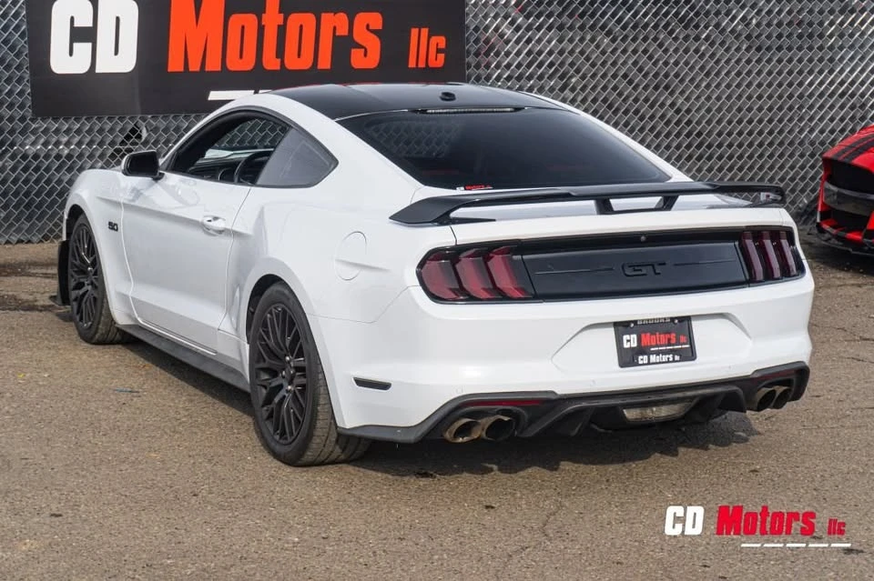 2018 Ford S550 Mustang - Image 8 of 19