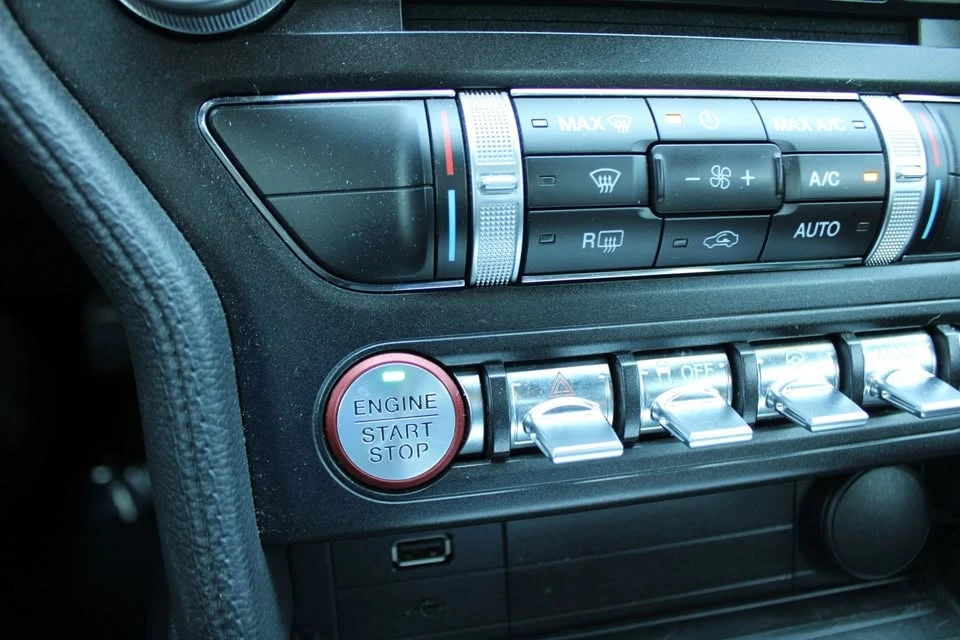 2018 Ford S550 Mustang - Image 13 of 19