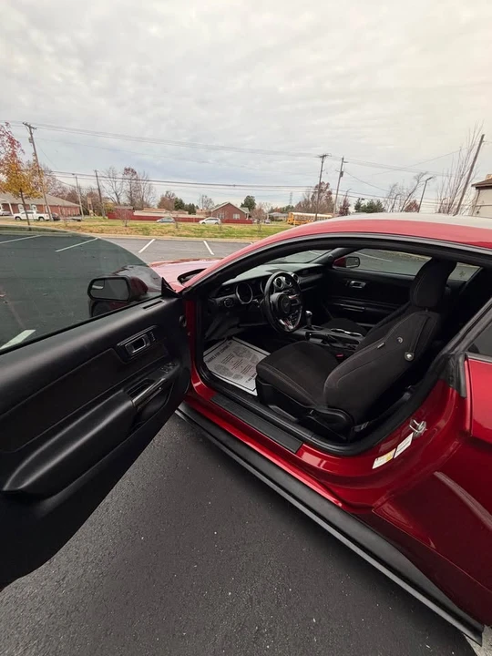 2018 Ford S550 Mustang - Image 10 of 19
