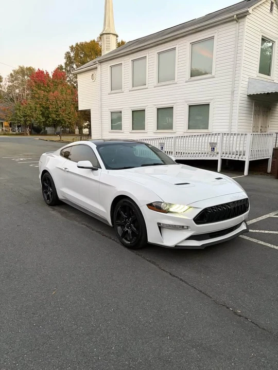 2018 Ford S550 Mustang - Image 2 of 12
