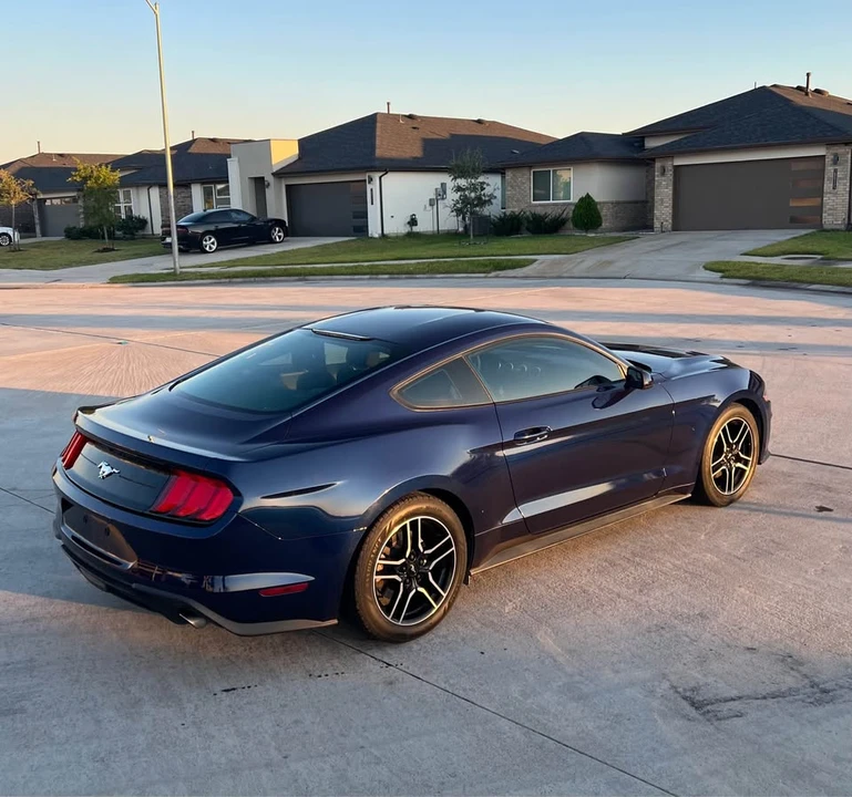 2018 Ford S550 Mustang - Image 2 of 13