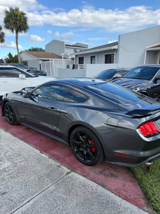 2018 Ford S550 Mustang - Image 2 of 13