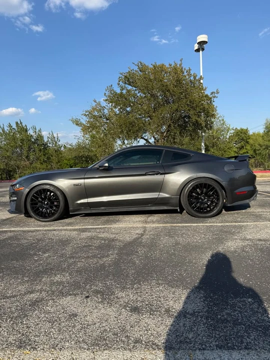 2018 Ford S550 Mustang - Image 2 of 20