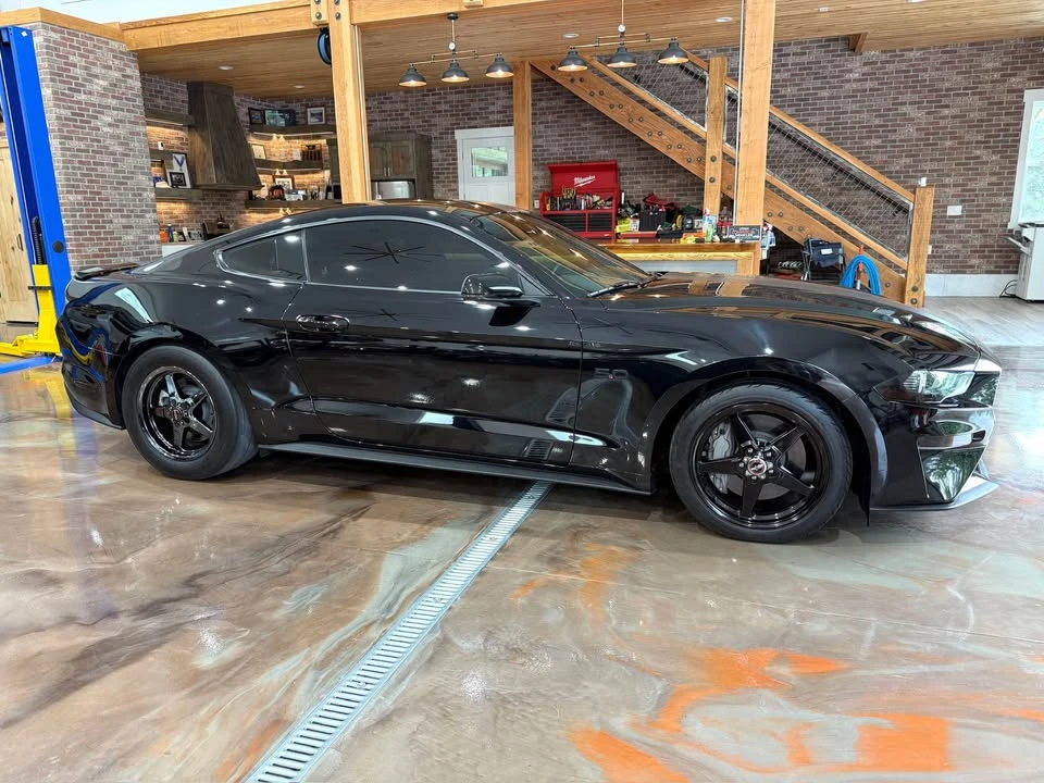 2018 Ford S550 Mustang - Image 2 of 19