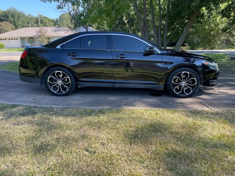2018 Ford Taurus 6th Gen - Image 4 of 20