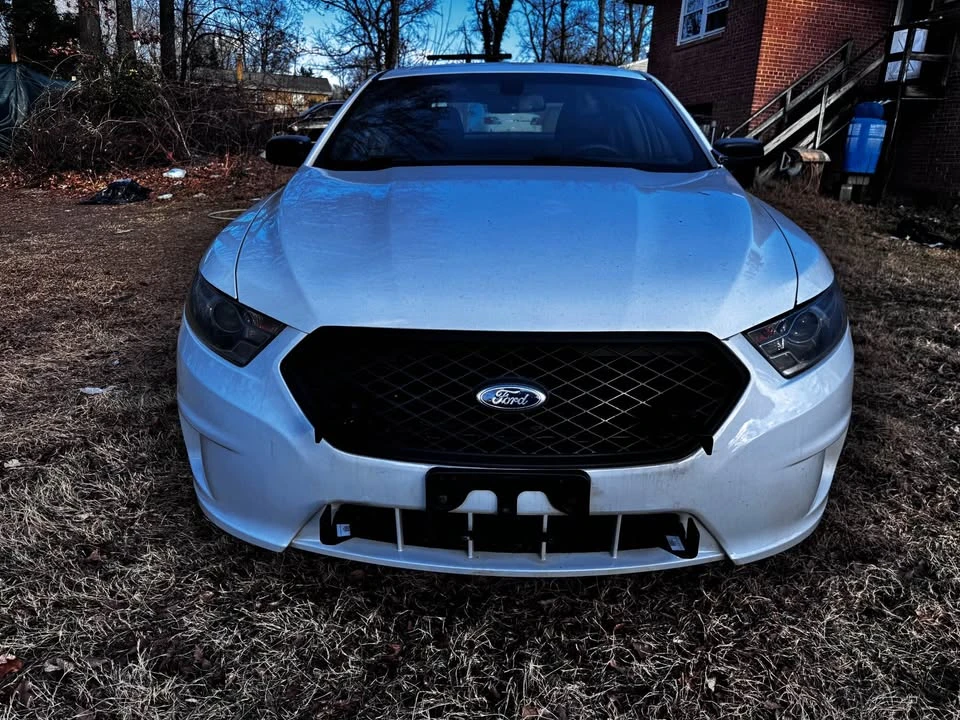 2018 Ford Taurus 6th Gen - Image 3 of 9