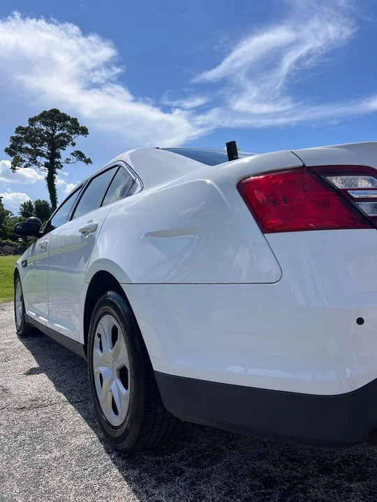 2018 Ford Taurus SHO 6th Gen - Image 11 of 20