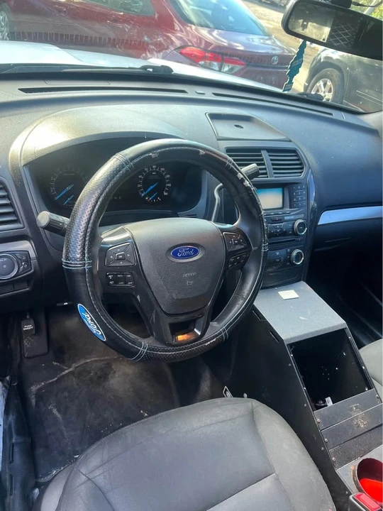 2018 Ford Explorer 5th Gen - Image 4 of 13
