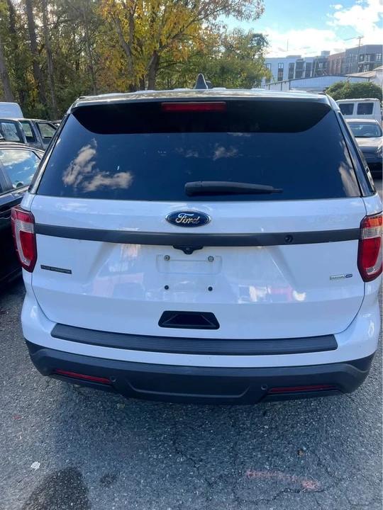 2018 Ford Explorer 5th Gen - Image 8 of 13