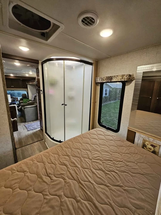 2018 Forest River - Image 14 of 20