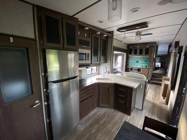 2018 Forest River Cherokee - Image 10 of 12