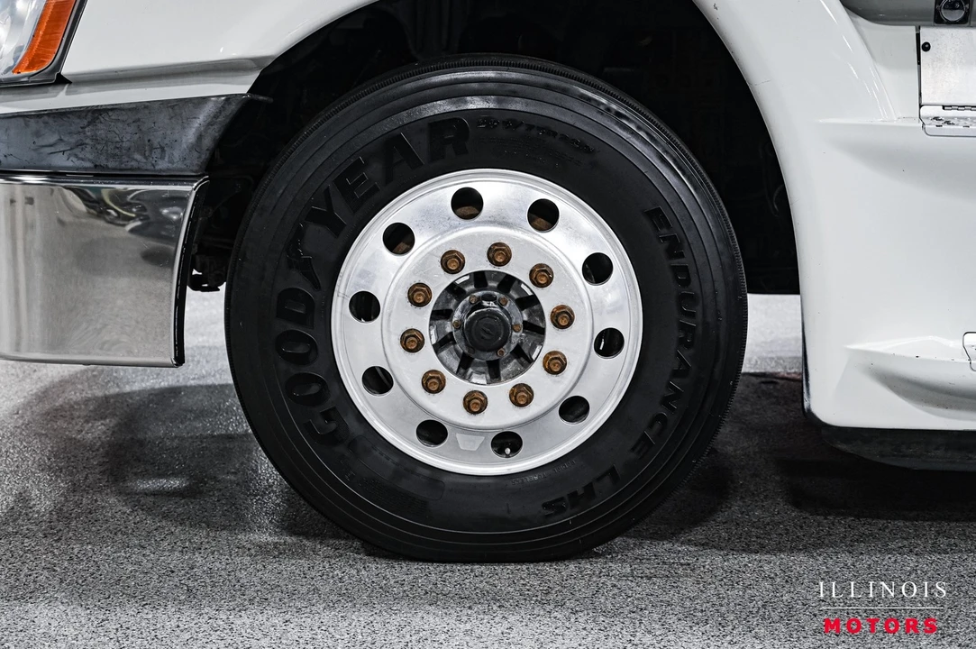 2018 Freightliner - Image 9 of 21