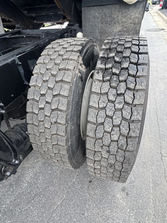 2018 Freightliner - Image 9 of 20