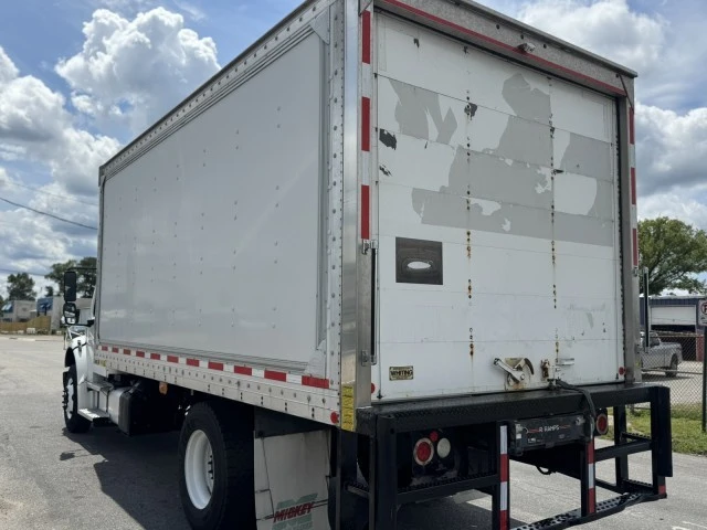2018 Freightliner - Image 16 of 21