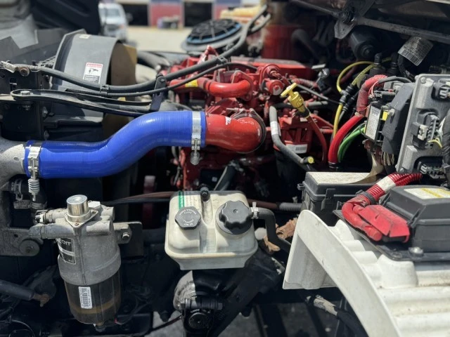 2018 Freightliner - Image 19 of 21