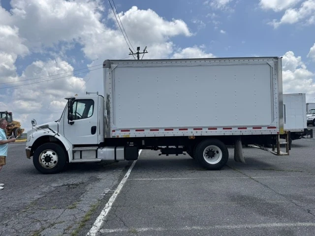 2018 Freightliner - Image 8 of 21