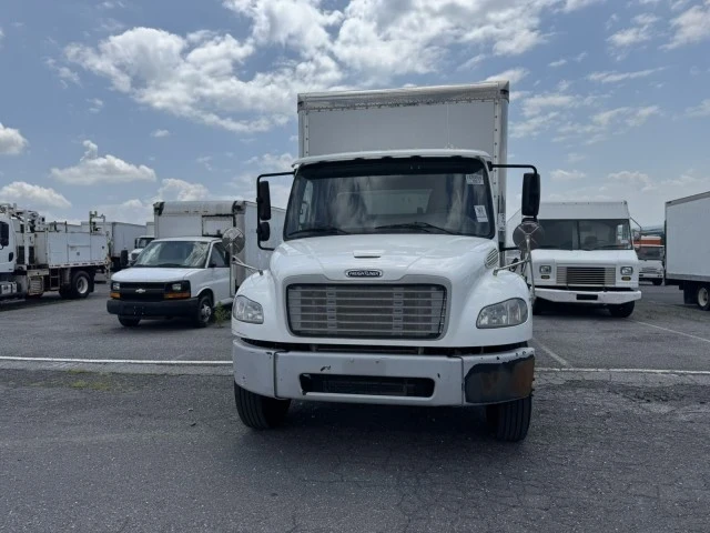 2018 Freightliner - Image 2 of 21