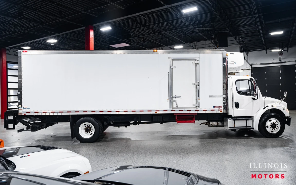 2018 Freightliner - Image 7 of 21