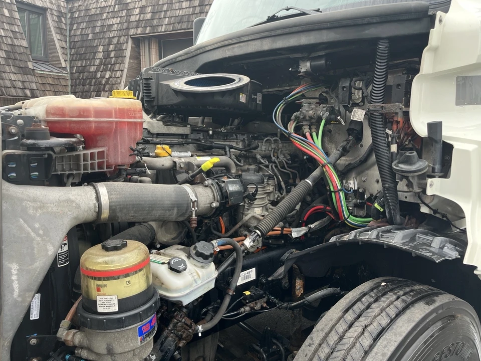 2018 Freightliner - Image 7 of 8