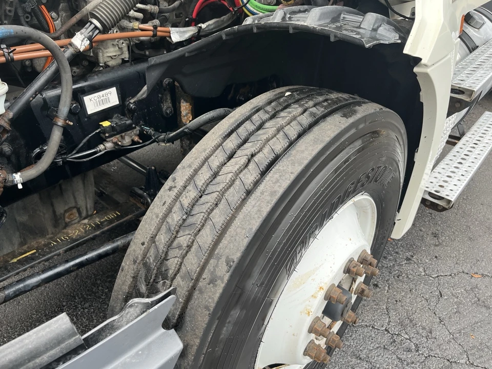 2018 Freightliner - Image 8 of 8